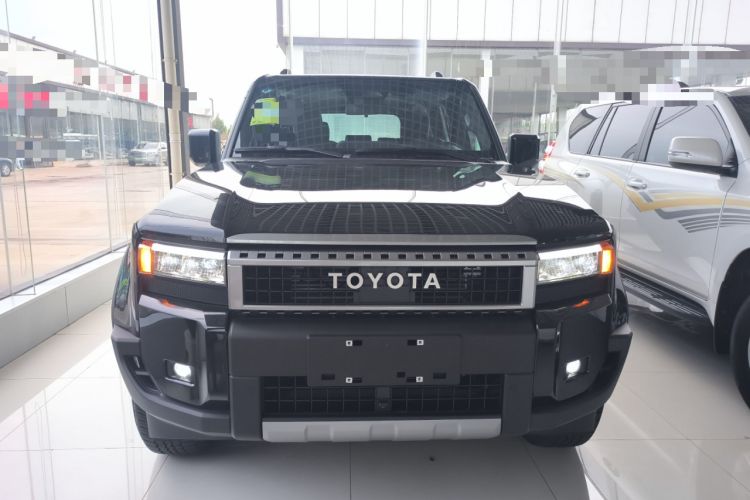 Used Toyota Prado 2024 2.4T All-Terrain TX Version 5 Seats Exterior 1