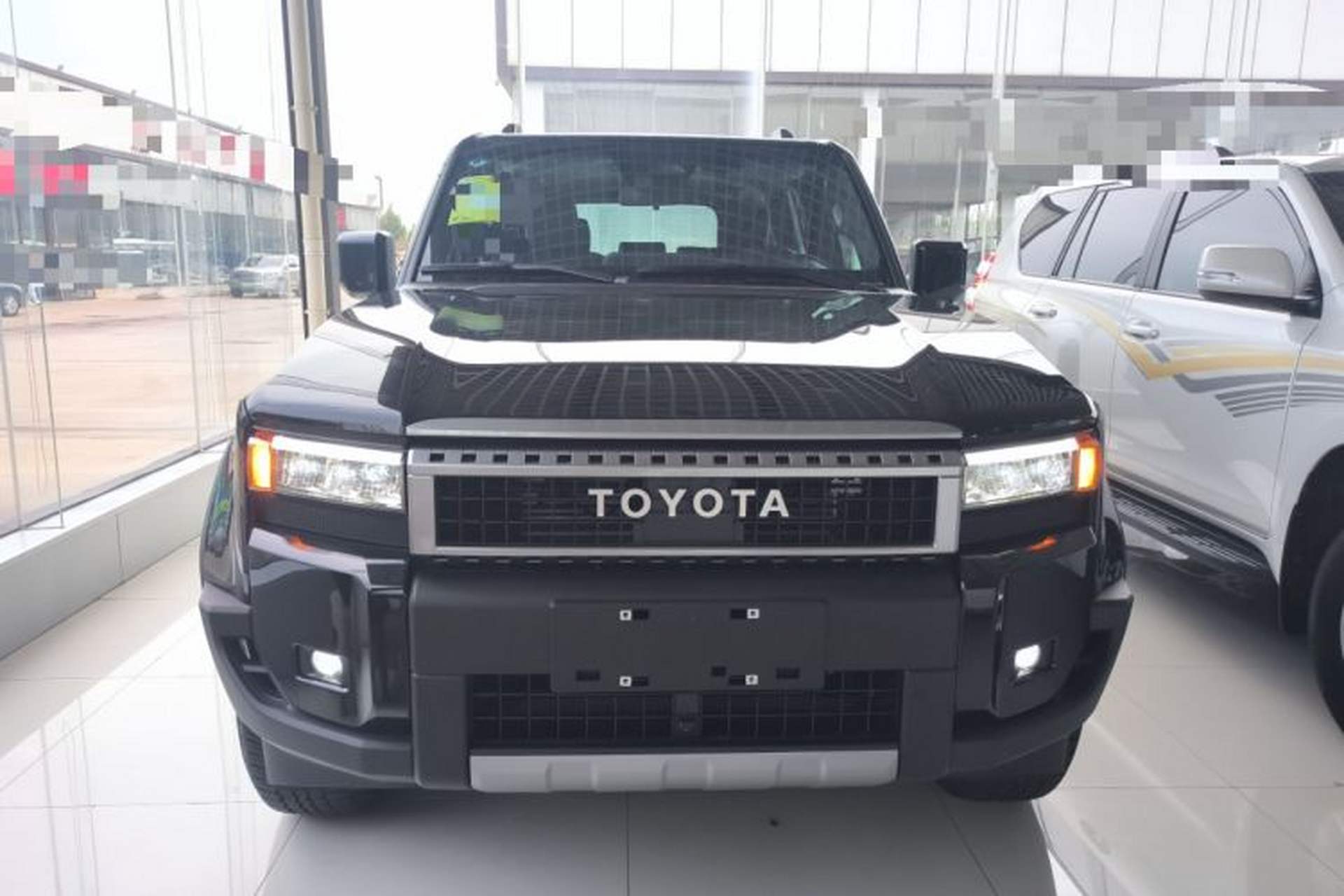 Used Toyota Prado 2024 2.4T All-Terrain TX Version 5 Seats Exterior 1
