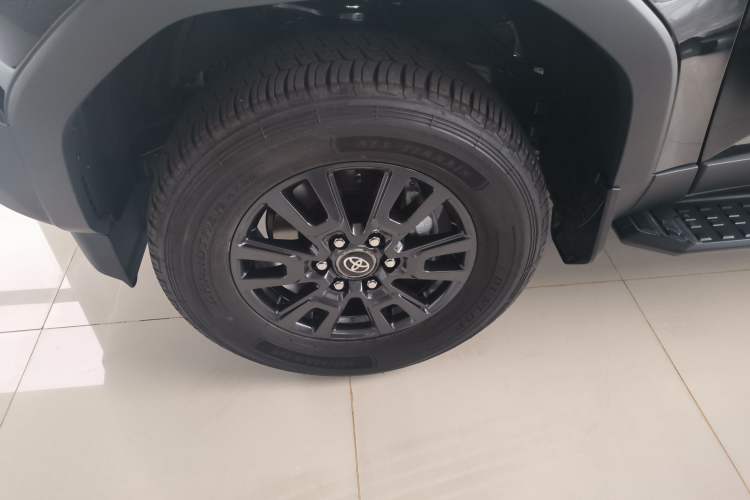 Used Toyota Prado 2024 2.4T All-Terrain TX Version 5 Seats Exterior 7