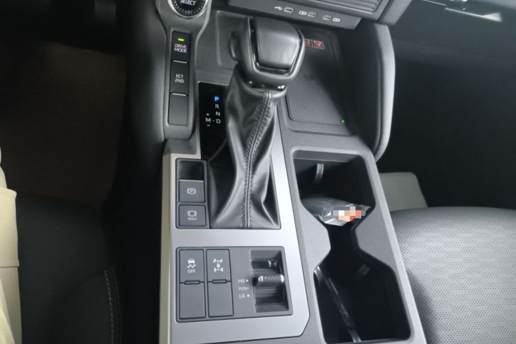 Used Toyota Prado 2024 2.4T All-Terrain TX Version 5 Seats Gear Lever