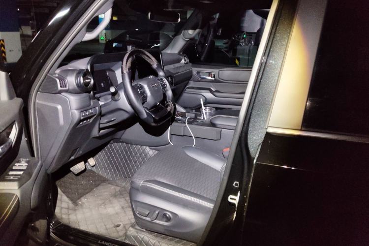 Used Toyota Prado 2024 2.4T All-Terrain TX Version 5 Seats Left Front Seat