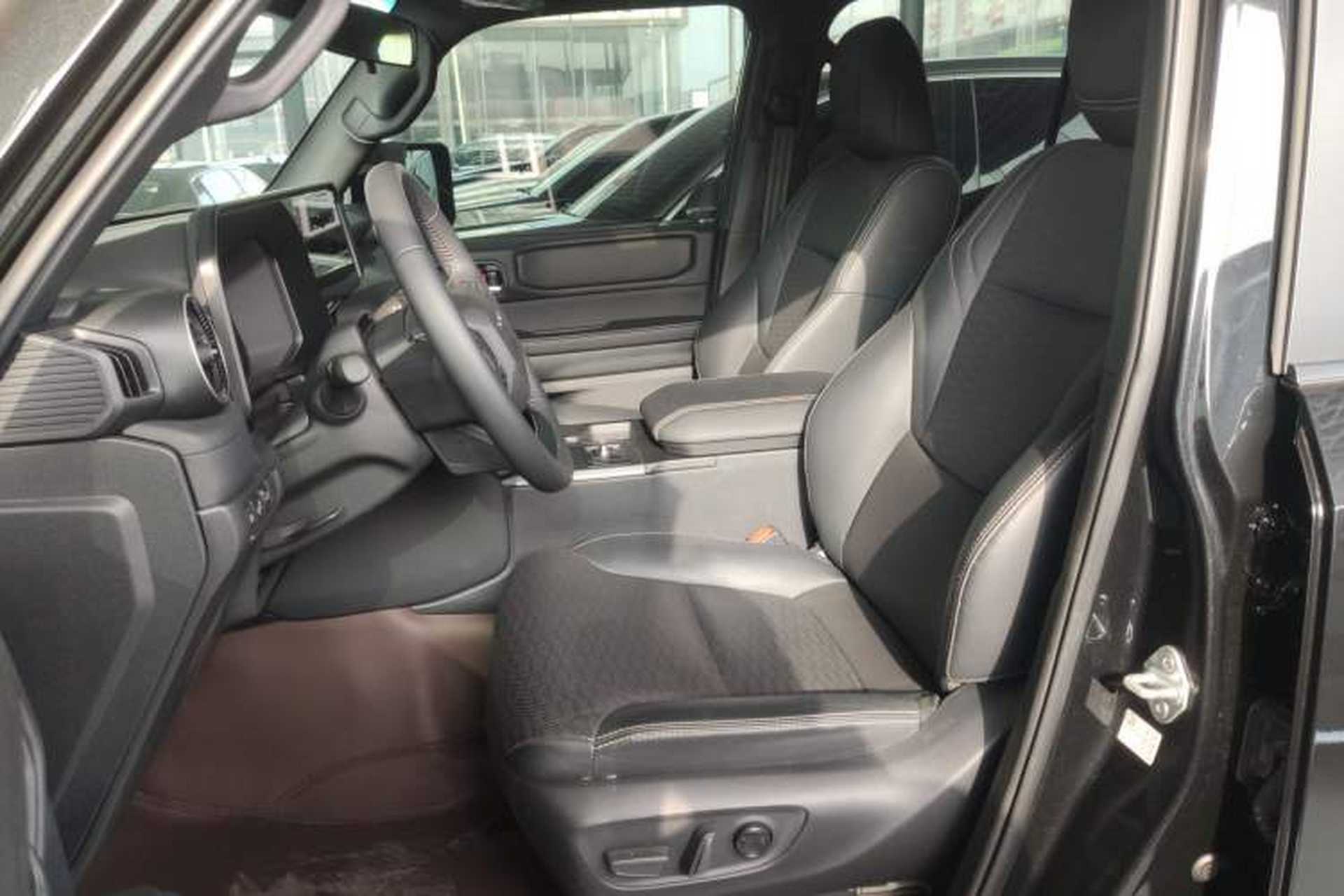 Used Toyota Prado 2024 2.4T All-Terrain TX Version 5 Seats Left Front Seat