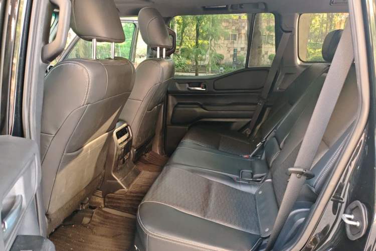 Used Toyota Prado 2024 2.4T All-Terrain TX Version 5 Seats Left Rear Seat