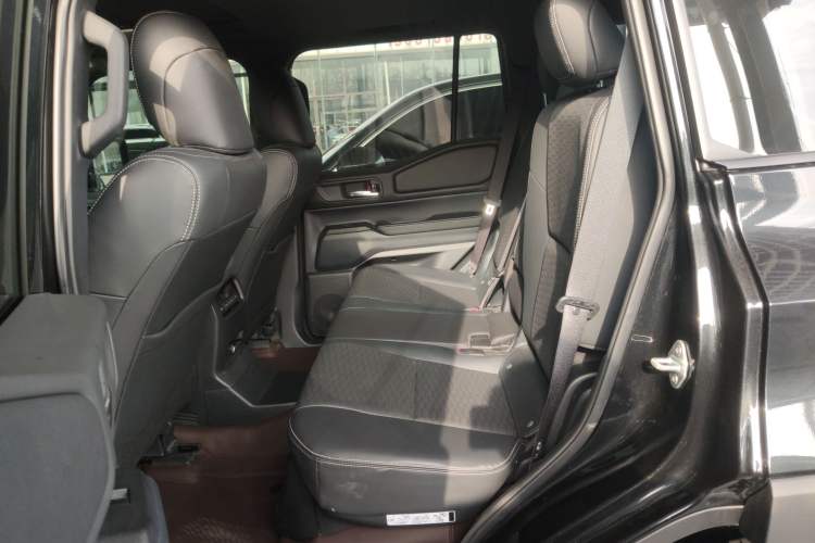 Used Toyota Prado 2024 2.4T All-Terrain TX Version 5 Seats Left Rear Seat