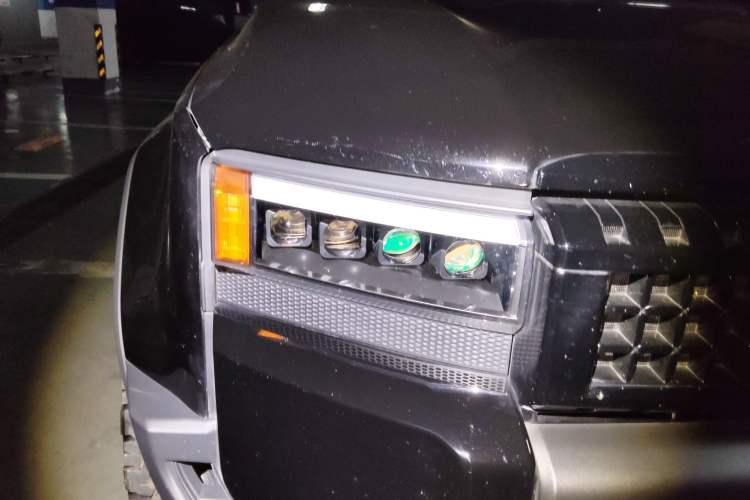 Used Toyota Prado 2024 2.4T All-Terrain TX Version 5 Seats Right Front Headlight