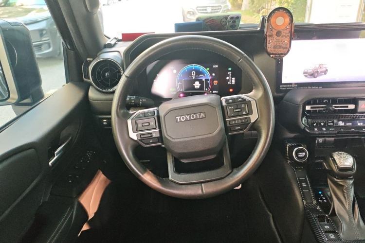 Used Toyota Prado 2024 2.4T All-Terrain TX Version 5 Seats Steering Wheel