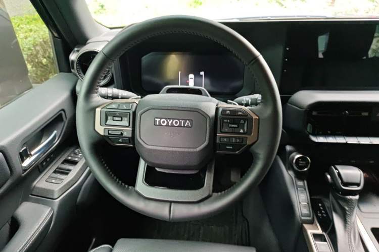 Used Toyota Prado 2024 2.4T Wilderness WX Edition 6 Seats Steering Wheel