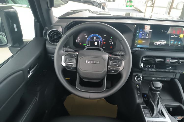 Used Toyota Prado 2024 2.4T All-Terrain TX Version 5 Seats Steering Wheel