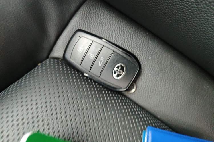 Used Toyota Prado 2024 2.4T Wilderness WX Edition 6 Seats Vehicle Key