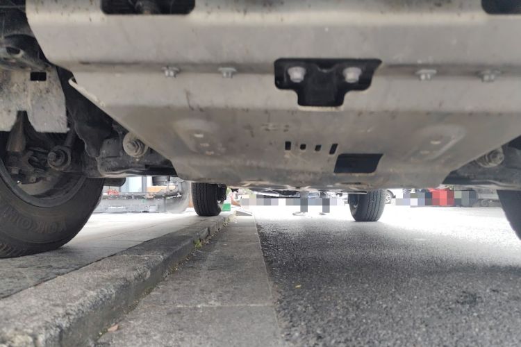 Used Toyota Prado 2024 2.4T Cross-Border BX Edition 5 Seats Chassis Front