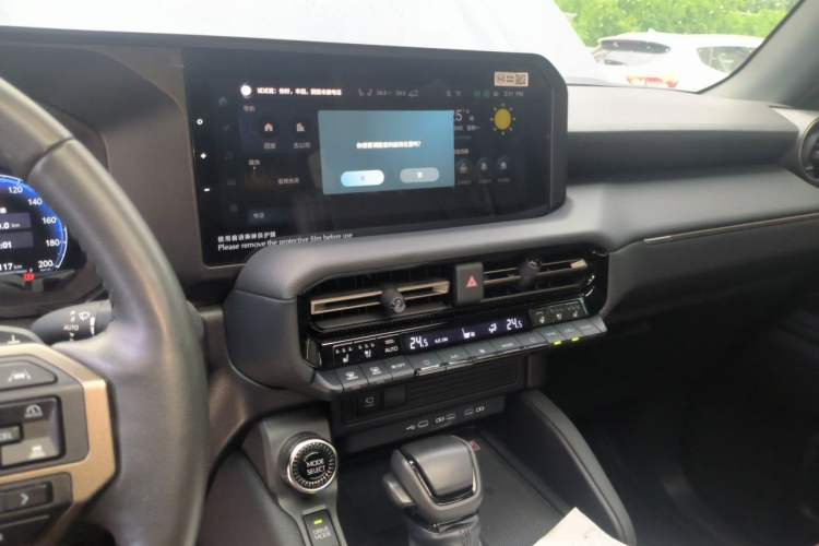 Used Toyota Prado 2024 2.4T Wilderness WX Edition 6 Seats Audio And AC Panel