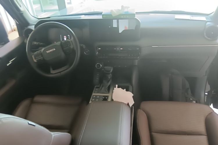Used Toyota Prado 2024 2.4T Wilderness WX Edition 6 Seats Center Console