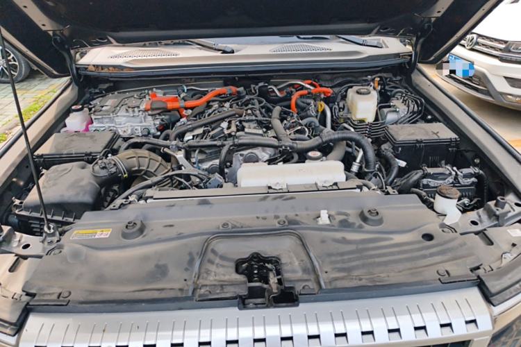 Used Toyota Prado 2024 2.4T All-Terrain TX Version 5 Seats Engine Bay