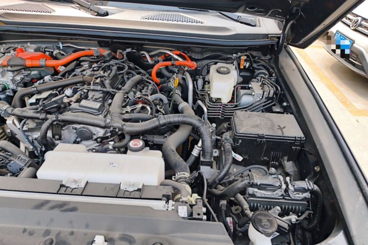 Used Toyota Prado 2024 2.4T All-Terrain TX Version 5 Seats Engine Bay Left