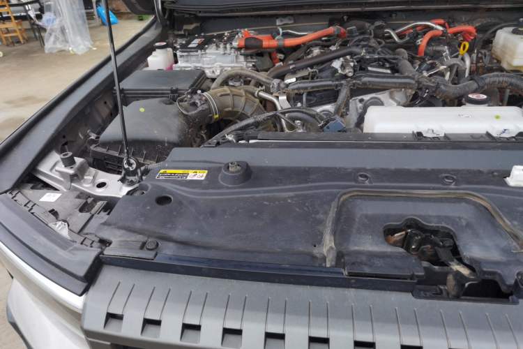Used Toyota Prado 2024 2.4T Wilderness WX Edition 6 Seats Engine Bay Right