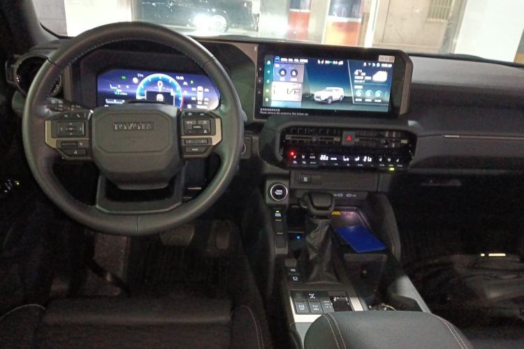 Used Toyota Prado 2024 2.4T Wilderness WX Edition 6 Seats Interior 2