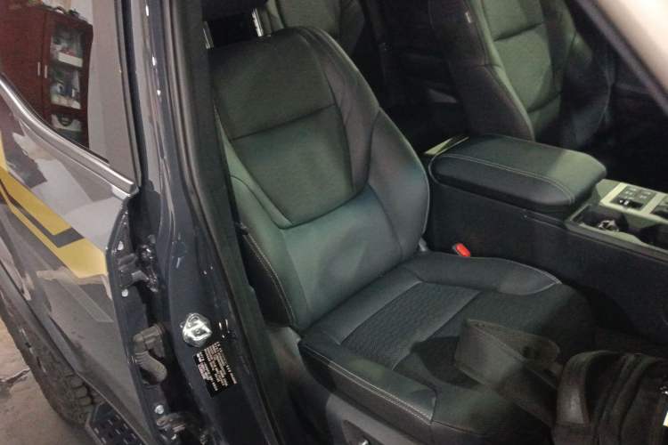 Used Toyota Prado 2024 2.4T Wilderness WX Edition 6 Seats Right Front Seat