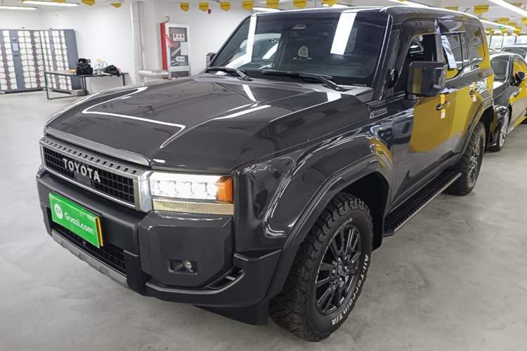 Toyota Prado 2024 2.4T All-Terrain TX Version 5 Seats
