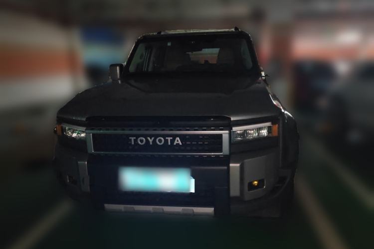 Used Toyota Prado 2024 2.4T All-Terrain TX Edition with 6 Seats Front