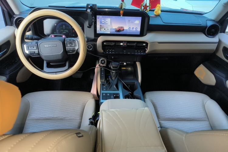 Used Toyota Prado 2024 2.4T All-Terrain TX Version 5 Seats Center Console