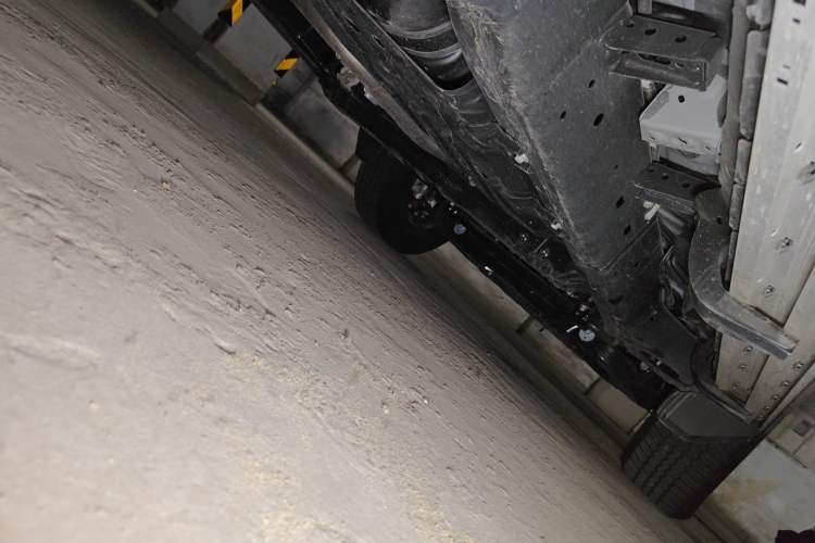 Used Toyota Prado 2024 2.4T All-Terrain TX Version 5 Seats Chassis Rear Right