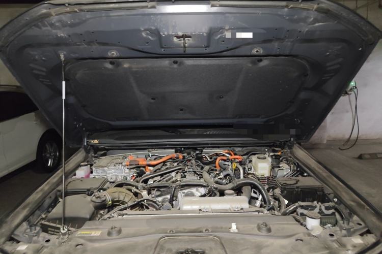 Used Toyota Prado 2024 2.4T All-Terrain TX Version 5 Seats Engine Bay