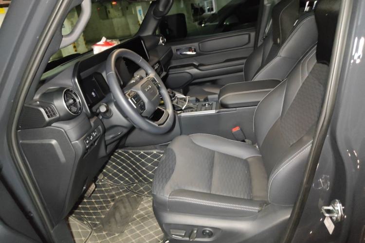 Used Toyota Prado 2024 2.4T All-Terrain TX Version 5 Seats Left Front Seat