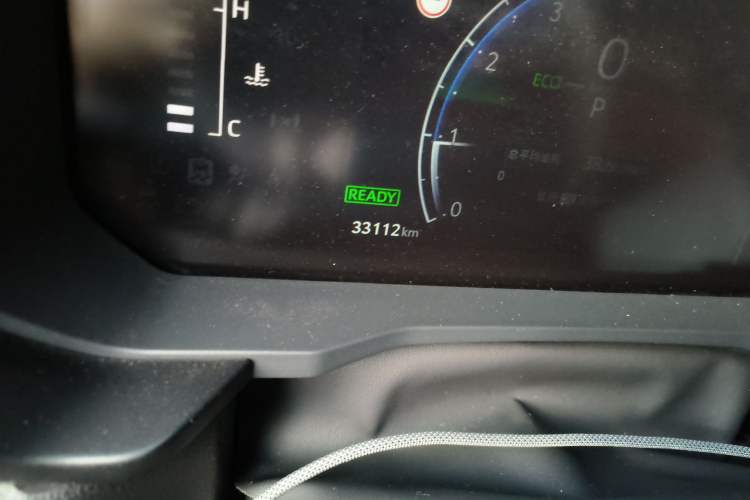 Used Toyota Prado 2024 2.4T All-Terrain TX Version 5 Seats Odometer Close Up