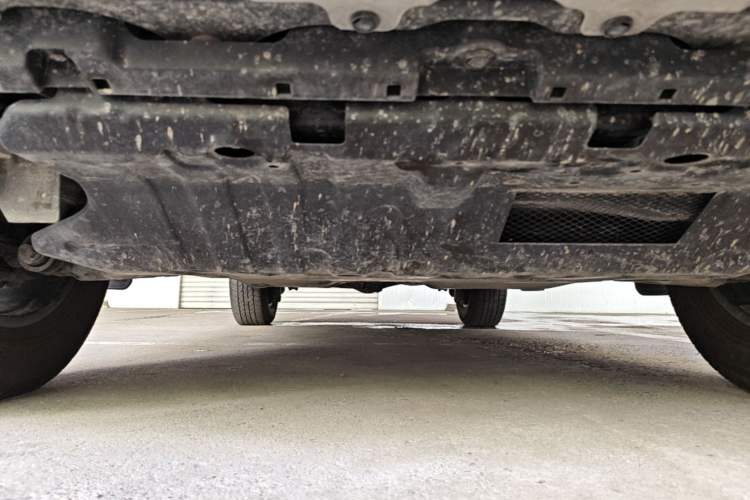 Used Toyota Prado 2024 2.4T Cross-Border BX Edition 5 Seats Chassis Front