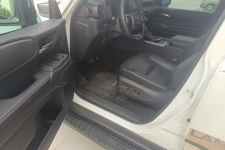Used Toyota Prado 2024 2.4T All-Terrain TX Version 5 Seats Driver Seat