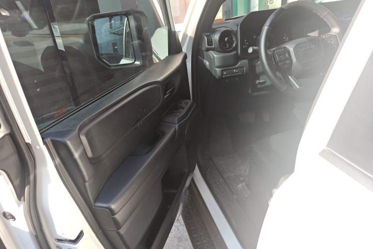 Used Toyota Prado 2024 2.4T Cross-Border BX Edition 5 Seats Driver Seat