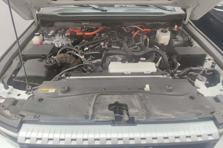 Used Toyota Prado 2024 2.4T All-Terrain TX Version 5 Seats Engine Bay