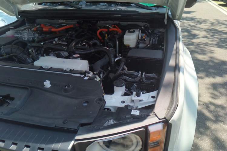 Used Toyota Prado 2024 2.4T Cross-Border BX Edition 5 Seats Engine Bay Left