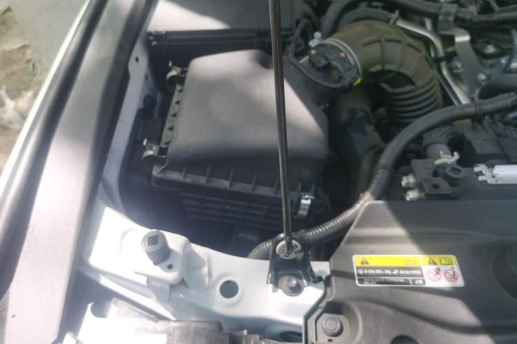 Used Toyota Prado 2024 2.4T All-Terrain TX Version 5 Seats Engine Bay Right