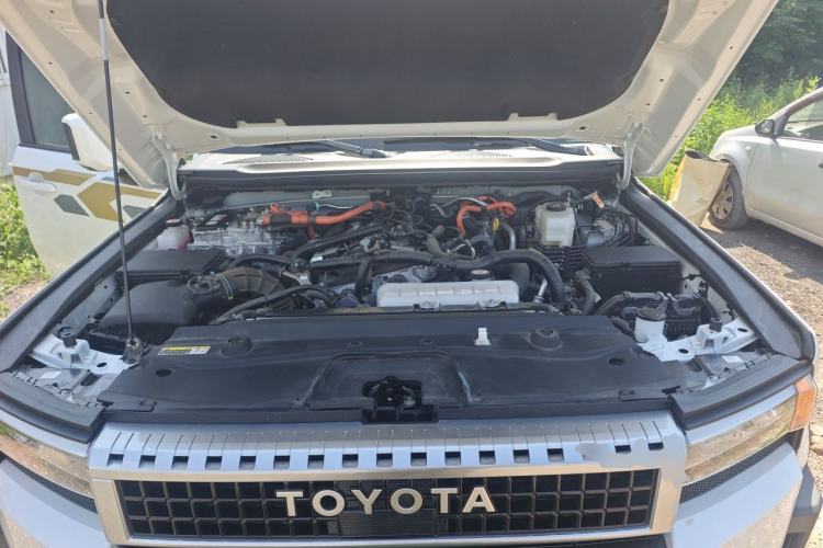 Used Toyota Prado 2024 2.4T All-Terrain TX Version 5 Seats Engine Bay