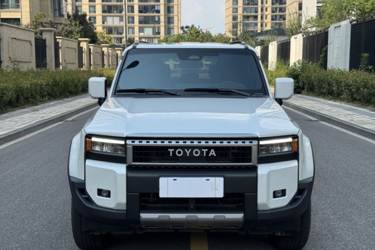 Used Toyota Prado 2024 2.4T All-Terrain TX Version 5 Seats Exterior 1