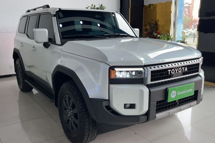 Used Toyota Prado 2024 2.4T All-Terrain TX Version 5 Seats Exterior 2