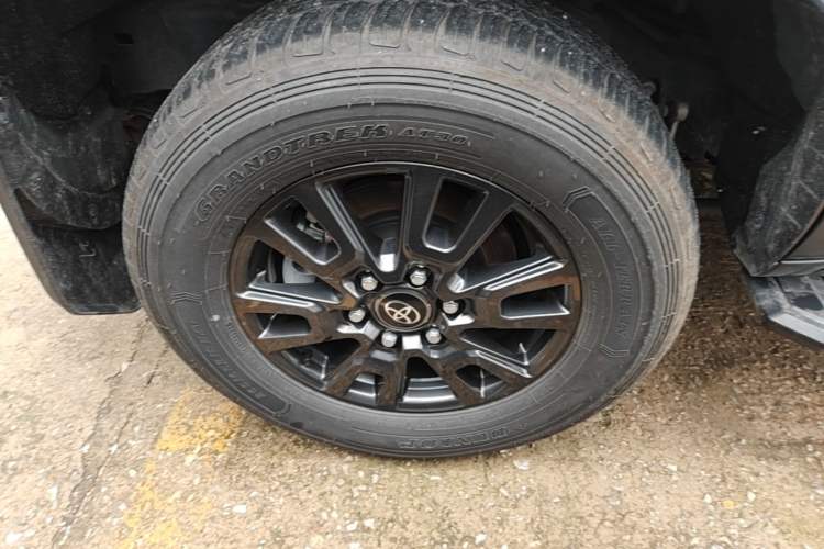 Used Toyota Prado 2024 2.4T All-Terrain TX Version 5 Seats Exterior 5
