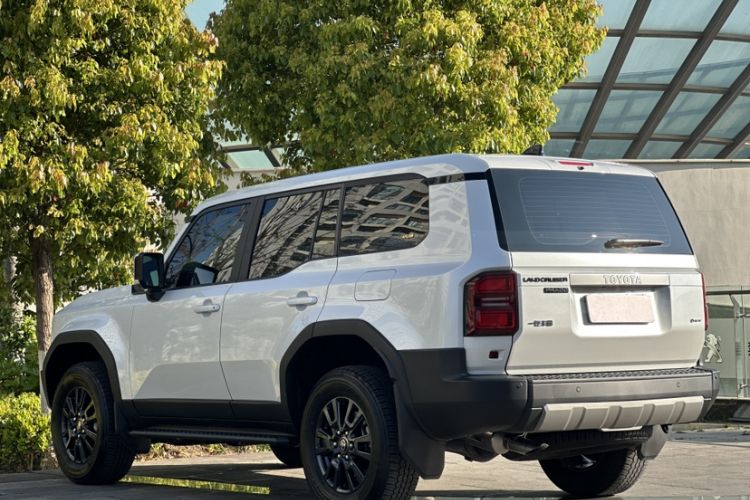 Used Toyota Prado 2024 2.4T All-Terrain TX Version 5 Seats Exterior 6