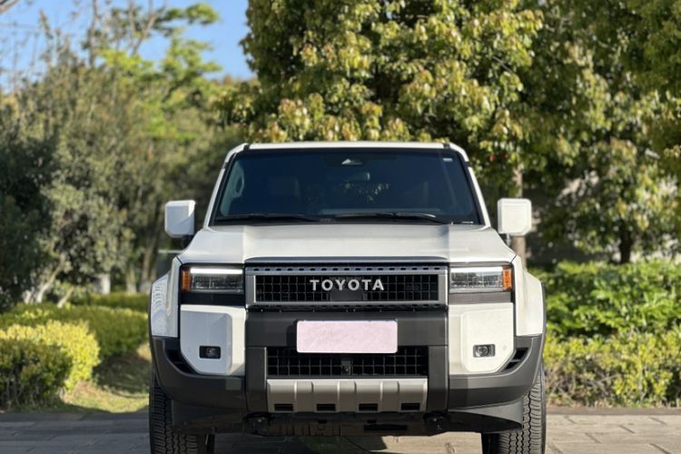 Used Toyota Prado 2024 2.4T All-Terrain TX Version 5 Seats Exterior 7