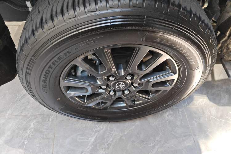 Used Toyota Prado 2024 2.4T All-Terrain TX Version 5 Seats Exterior 8