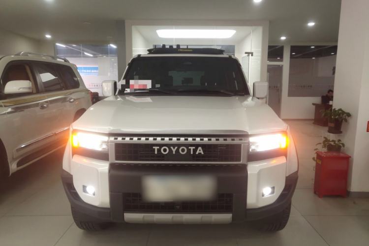 Used Toyota Prado 2024 2.4T All-Terrain TX Version 5 Seats Front