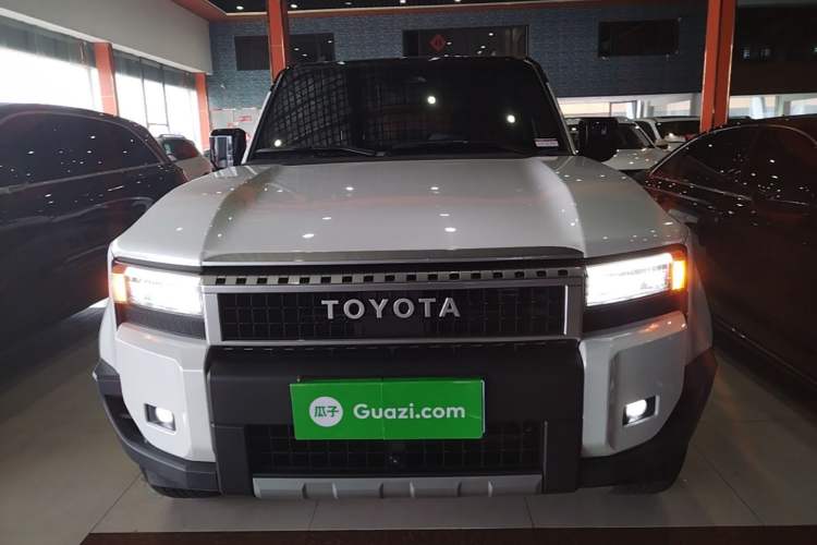 Used Toyota Prado 2024 2.4T All-Terrain TX Version 5 Seats Front