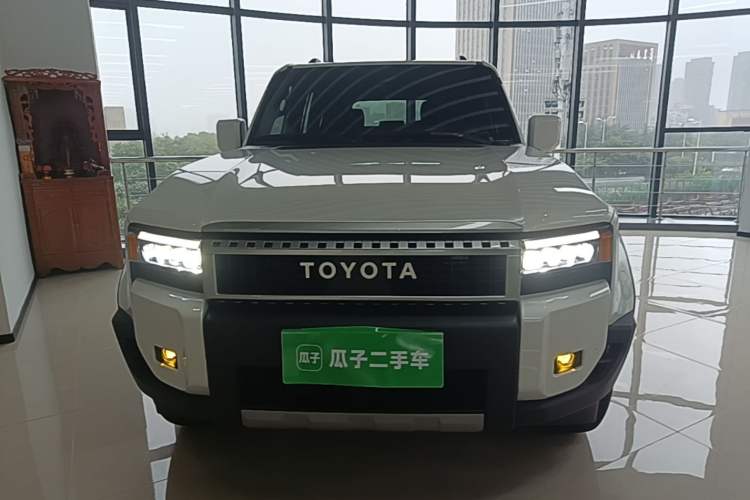 Used Toyota Prado 2024 2.4T All-Terrain TX Version 5 Seats Front