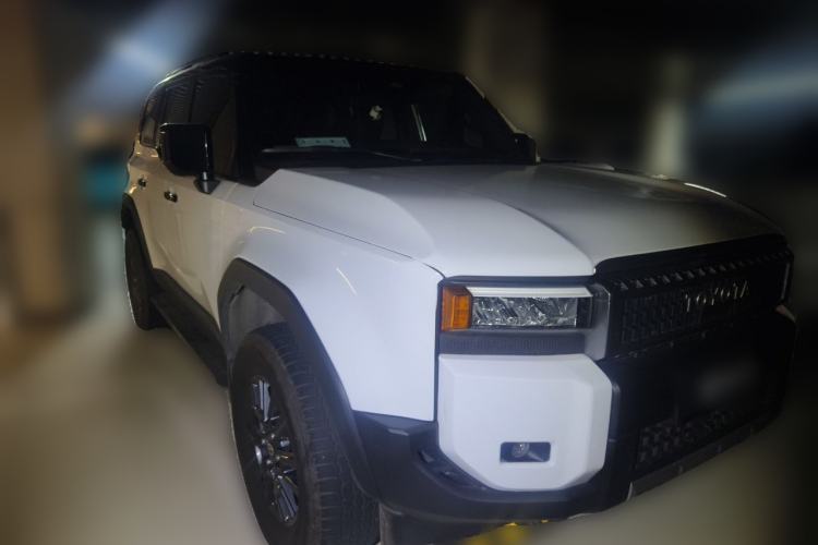 Used Toyota Prado 2024 2.4T All-Terrain TX Version 5 Seats Front Right 45 Deg