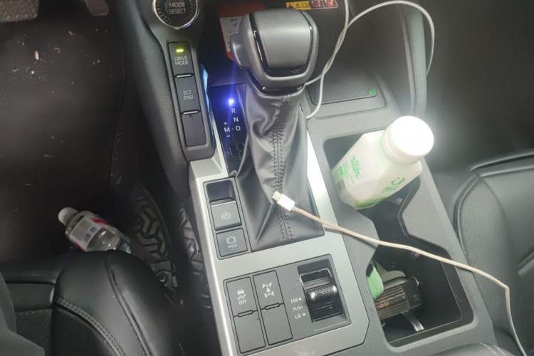 Used Toyota Prado 2024 2.4T All-Terrain TX Version 5 Seats Gear Lever