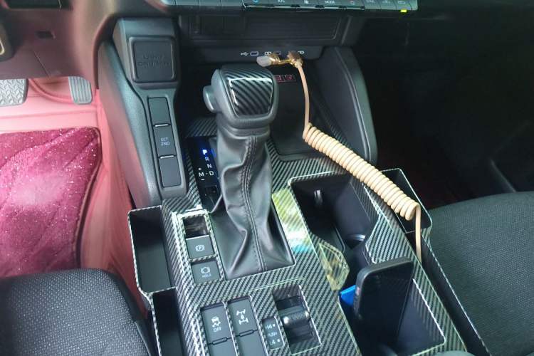 Used Toyota Prado 2024 2.4T Cross-Border BX Edition 5 Seats Gear Lever
