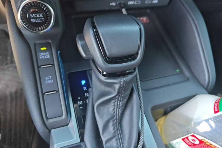 Used Toyota Prado 2024 2.4T All-Terrain TX Version 5 Seats Gear Lever