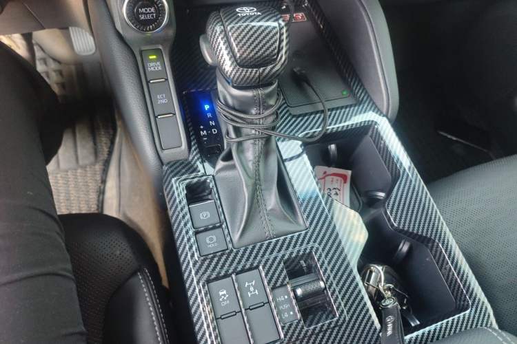 Used Toyota Prado 2024 2.4T All-Terrain TX Version 5 Seats Gear Lever