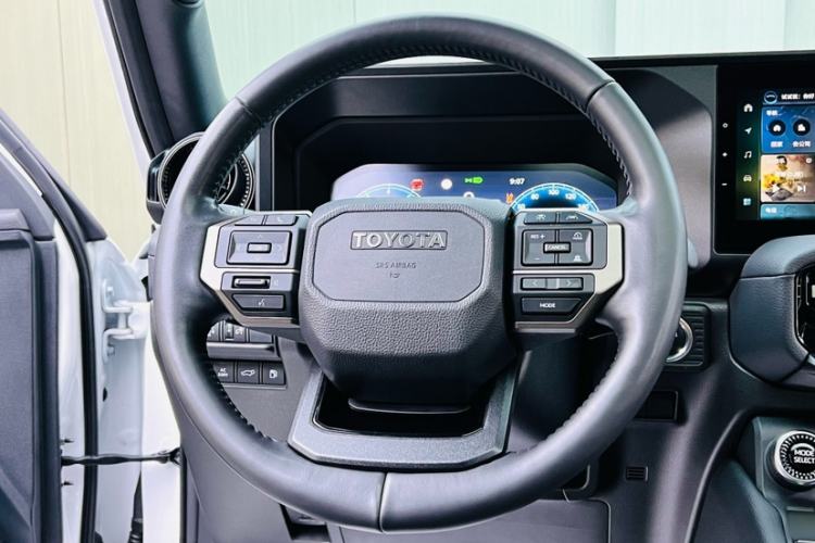 Used Toyota Prado 2024 2.4T Wilderness WX Edition 6 Seats Interior 2